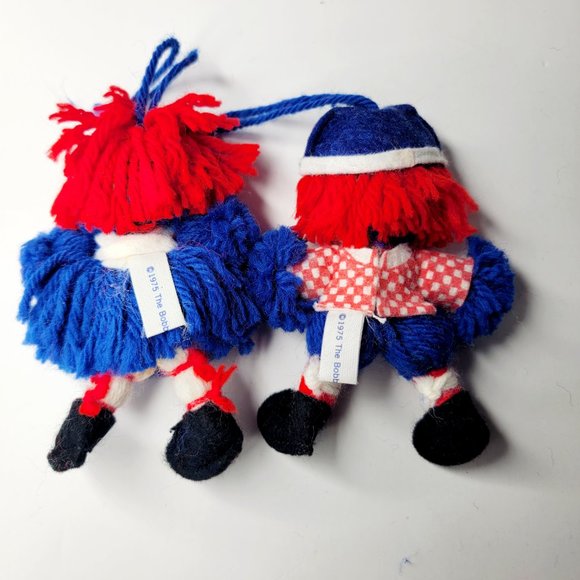 Raggedy Ann & Andy Doll 1975 VTG Christmas Yarn Ornaments The Bobbs Merrill Co - Picture 2 of 6
